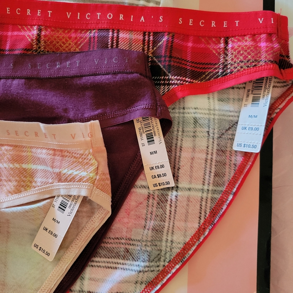 Set of 3 small thongs